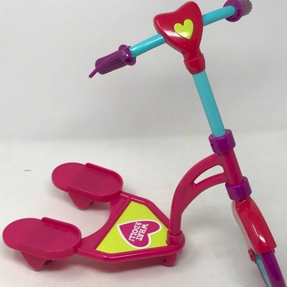 18" Doll Tri-Scooter (What a Doll) - Picture 2 of 3